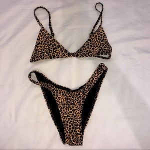 motel rocks valda bikini, xs tops and s bottoms